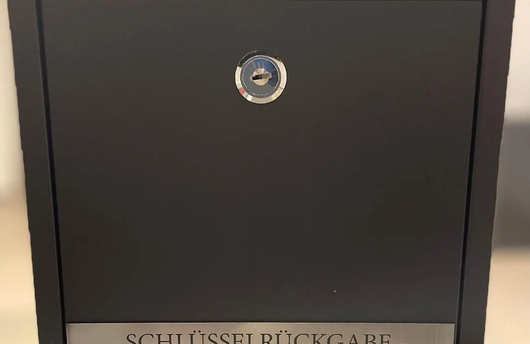 Hotel am Römerplatz-1